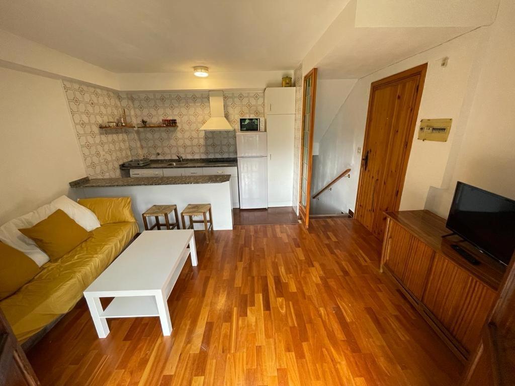 Apartamento Con Espectacular Terraza Escarrilla Exteriör bild